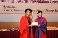 (From left) Prof. Fok Tai-Fai, Dean of Faculty of Medicine and Prof. Alisa S.W. Shum